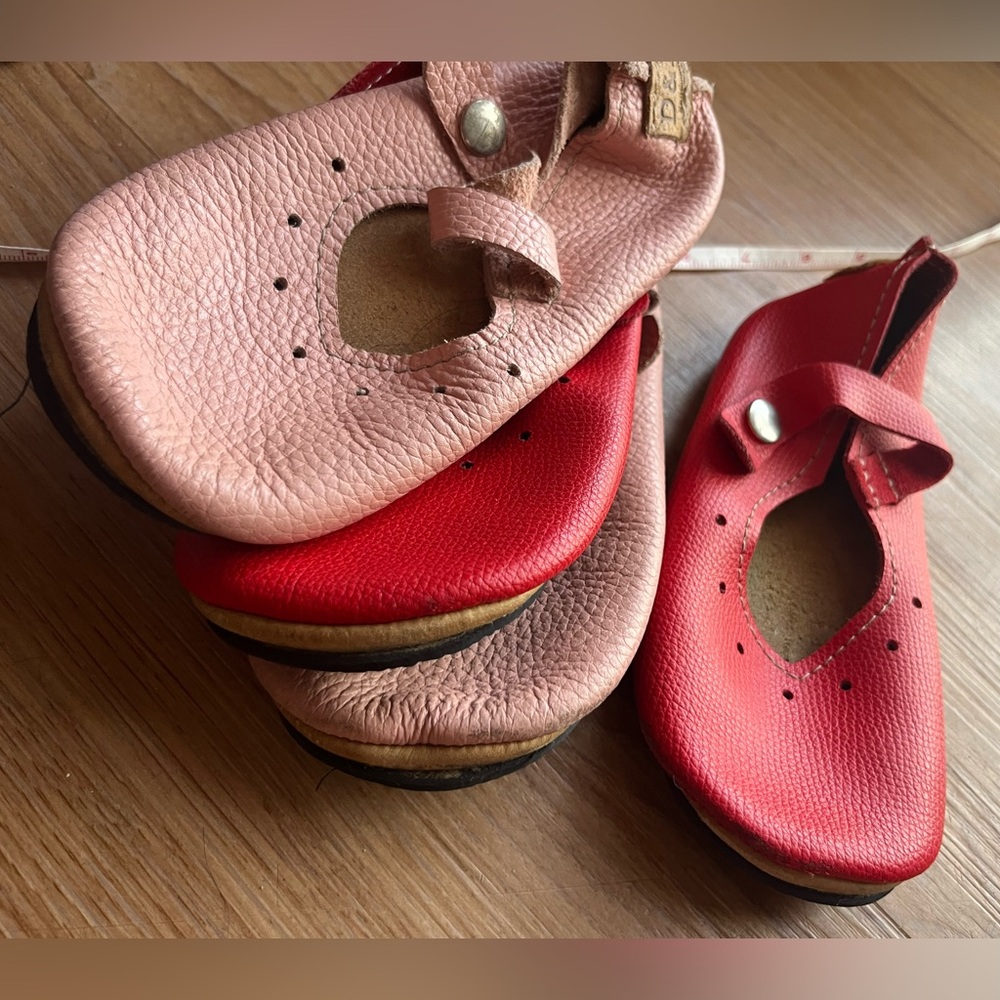 Two Pairs of Duchess and Fox Children’s Mary Jane’s - Picture 7 of 8